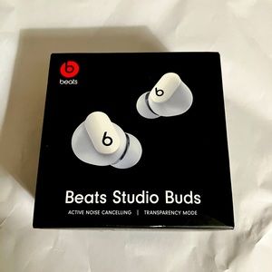NWB…BEATS BY DRE NOISE CANCELING STUDIO BUDS